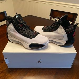 Air Jordan 34s